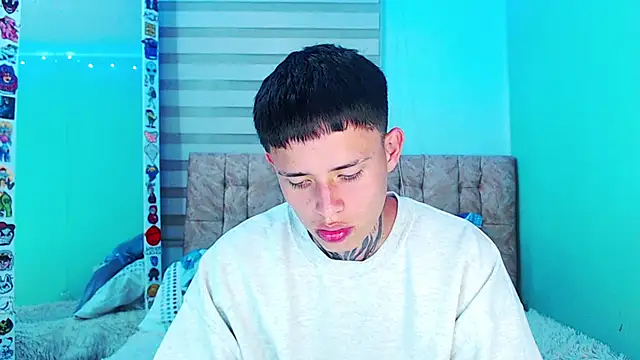 Snapshot of _justinmoon2 chatting on December 17, 2025, 3:00 am justinmoon2 online show from December 17, 2025, 3:00 am