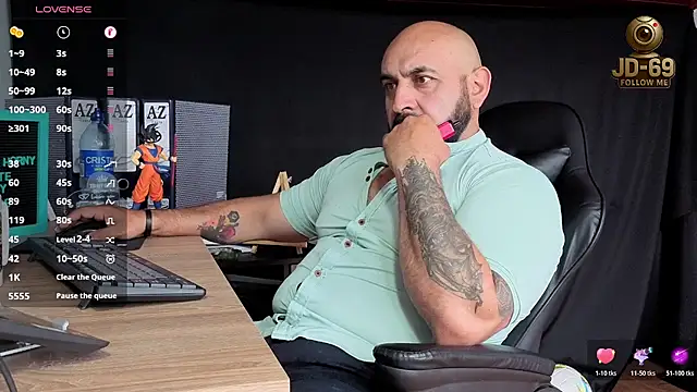 Snapshot of JD-69 chatting on November 20, 2025, 7:25 pm JD-69 online show from November 20, 2025, 7:25 pm