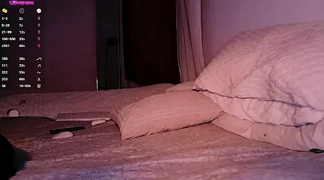 Snapshot of mrj99219 chatting on March 19, 2025, 2:13 pm mrj99219 online show from March 19, 2025, 2:13 pm