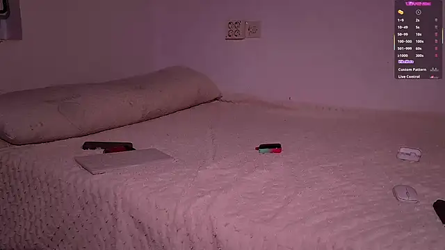 Snapshot of mrj99219 chatting on December 20, 2025, 3:04 pm mrj99219 online show from December 20, 2025, 3:04 pm