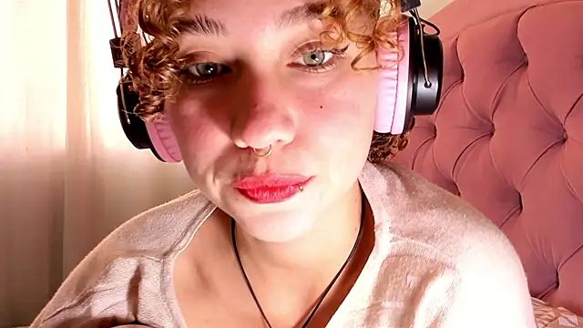 Snapshot of any_21hot chatting on January 14, 2025, 6:07 pm any 21hot online show from January 14, 2025, 6:07 pm