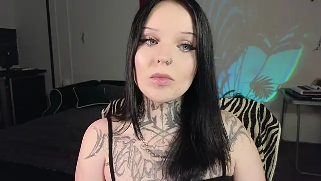 Snapshot of ATOMIC-KETCHUP chatting on November 5, 2025, 5:32 am ATOMIC-KETCHUP online show from November 5, 2025, 5:32 am