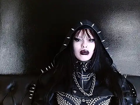 XXIOUX online show from December 18, 2025, 3:49 pm