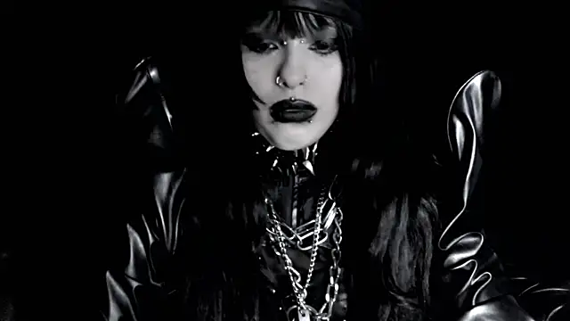 XXIOUX online show from May 16, 2026, 4:00 am