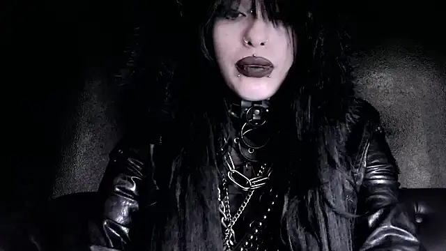 XXIOUX online show from February 24, 2026, 2:07 pm