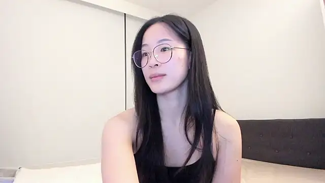 Snapshot of secretgirlfriendxo chatting on February 10, 2026, 4:22 am secretgirlfriendxo online show from February 10, 2026, 4:22 am