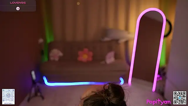 Snapshot of popityan1 chatting on February 27, 2026, 9:53 am popityan1 online show from February 27, 2026, 9:53 am