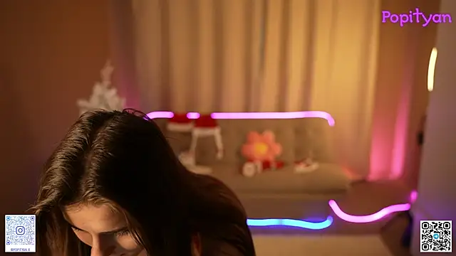 Snapshot of popityan1 chatting on December 16, 2025, 6:50 am popityan1 online show from December 16, 2025, 6:50 am