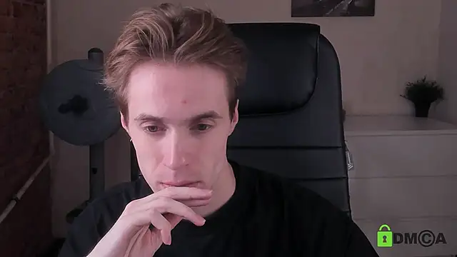 Snapshot of _tokyo_ghoul chatting on October 31, 2025, 5:15 am tokyo ghoul online show from October 31, 2025, 5:15 am