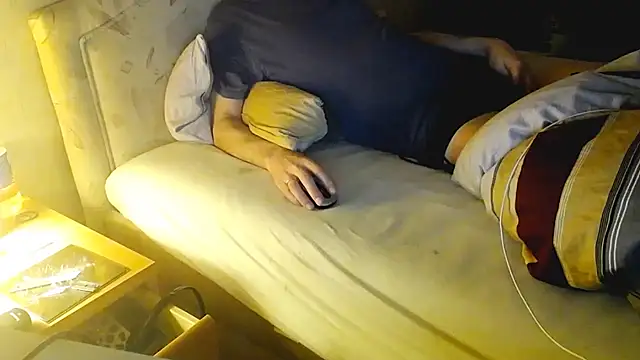 Snapshot of HornyRalfi55 chatting on January 16, 2025, 12:31 pm HornyRalfi55 online show from January 16, 2025, 12:31 pm