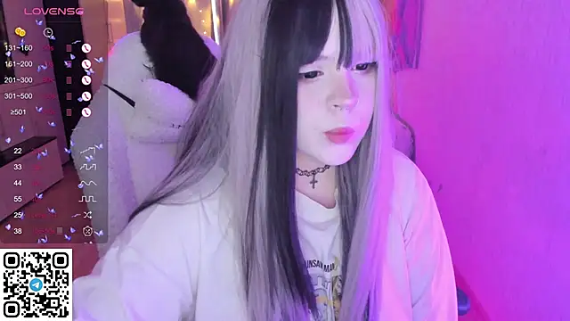 SelenaCute online show from February 12, 2026, 7:08 am