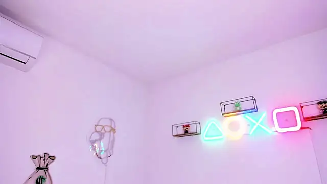 eileen tanihara online show from February 14, 2026, 7:52 am