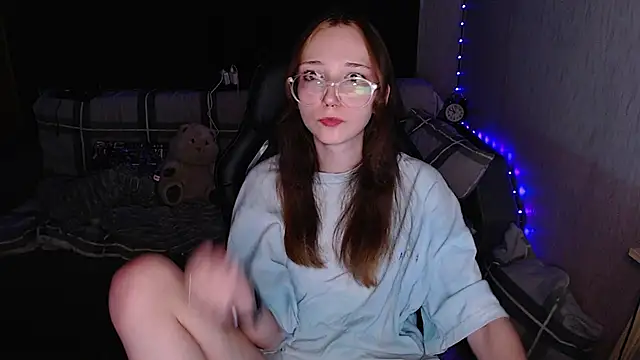 AmeliaKamishiro online show from October 17, 2025, 10:11 pm