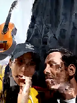 Snapshot of cachorro0527 chatting on November 6, 2025, 3:54 am cachorro0527 online show from November 6, 2025, 3:54 am