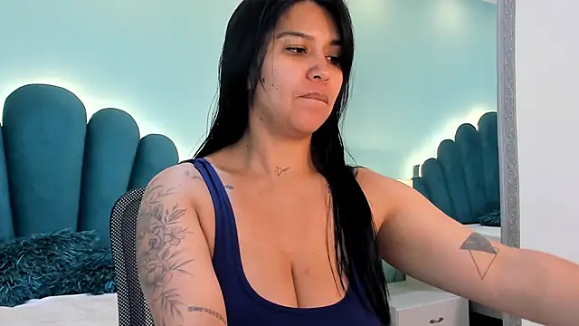 Snapshot of sharlott18 chatting on November 10, 2025, 1:27 pm sharlott18 online show from November 10, 2025, 1:27 pm