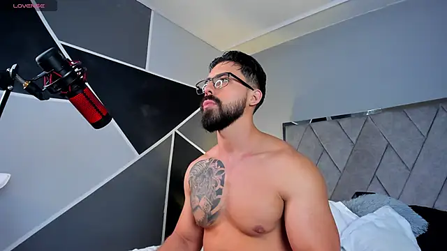 Markbrown online show from March 8, 2025, 10:24 pm