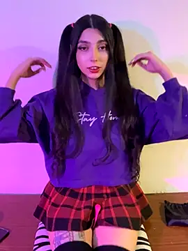 Felicia smok3 online show from November 8, 2025, 3:54 am