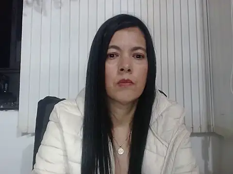 Snapshot of Alexxawinter chatting on October 27, 2025, 1:28 am Alexxawinter online show from October 27, 2025, 1:28 am