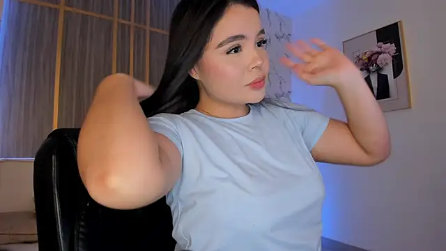 IsabellaAllen online show from November 22, 2025, 11:58 pm