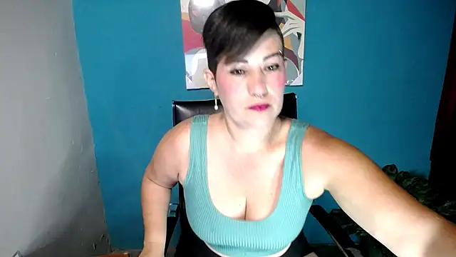 Snapshot of Sunny_rayz_ chatting on June 1, 2026, 12:05 pm Sunny rayz online show from June 1, 2026, 12:05 pm