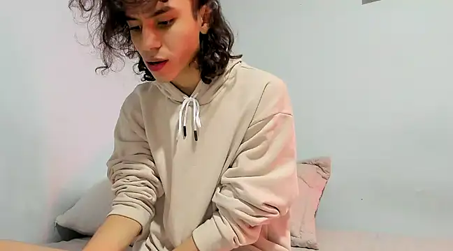 imcoltonalvin online show from January 10, 2025, 2:14 am