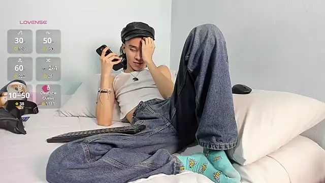 imcoltonalvin online show from February 27, 2025, 3:40 am