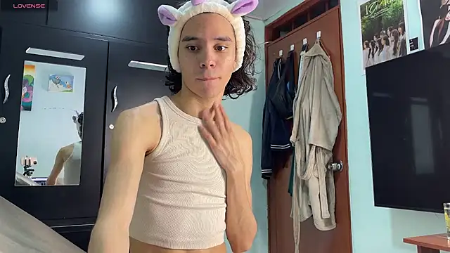 imcoltonalvin online show from September 18, 2025, 10:35 pm