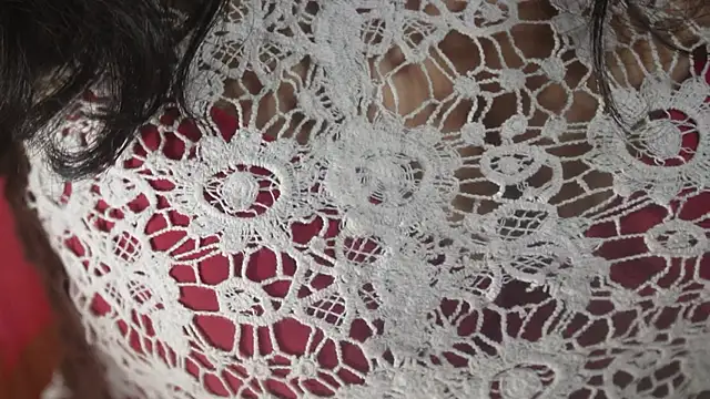 Snapshot of -AyeshaSinghania- chatting on October 18, 2025, 9:00 am -AyeshaSinghania- online show from October 18, 2025, 9:00 am