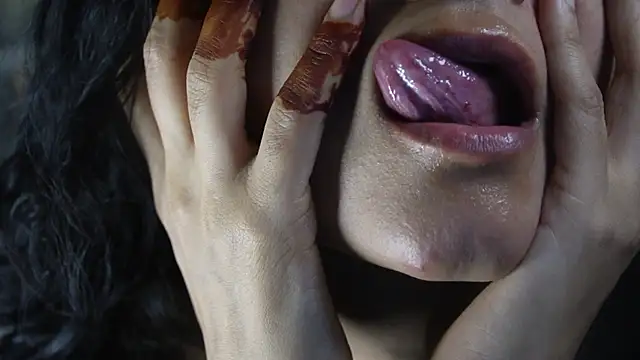 Snapshot of -AyeshaSinghania- chatting on October 3, 2025, 5:25 pm -AyeshaSinghania- online show from October 3, 2025, 5:25 pm