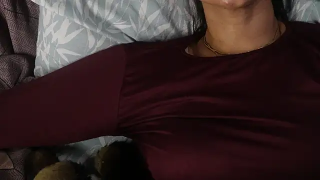 Snapshot of -AyeshaSinghania- chatting on September 18, 2025, 8:39 am -AyeshaSinghania- online show from September 18, 2025, 8:39 am