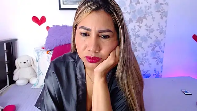 vanessa cute1 online show from February 24, 2026, 4:41 pm