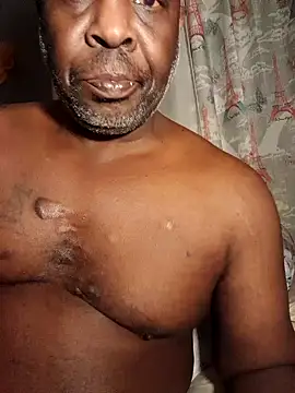 macnificent1fr online show from January 11, 2025, 7:06 am