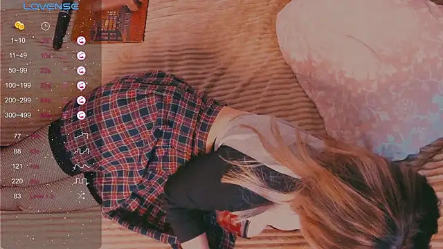 Snapshot of yoursugarbabe chatting on December 10, 2024, 6:01 am yoursugarbabe online show from December 10, 2024, 6:01 am