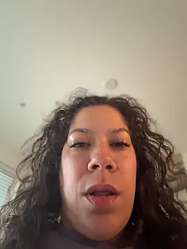 Snapshot of Bigbuttbrooklynn chatting on April 30, 2026, 1:29 pm Bigbuttbrooklynn online show from April 30, 2026, 1:29 pm