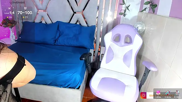 Karla Rodriguezx online show from November 21, 2025, 12:37 pm