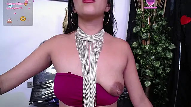 Snapshot of darshajaya chatting on February 17, 2025, 1:44 pm darshajaya online show from February 17, 2025, 1:44 pm