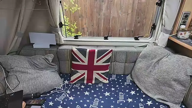 British  Rosie online show from May 19, 2026, 7:48 am