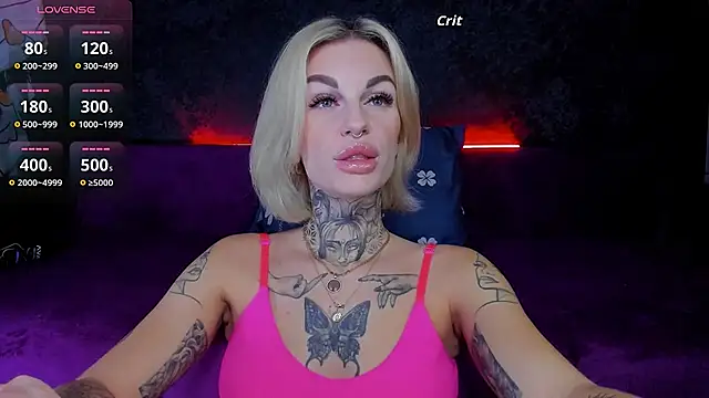 Snapshot of angel_devil_forever chatting on November 15, 2025, 10:14 pm angel devil forever online show from November 15, 2025, 10:14 pm