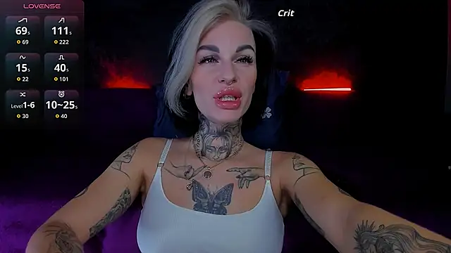 Snapshot of angel_devil_forever chatting on November 22, 2025, 10:08 pm angel devil forever online show from November 22, 2025, 10:08 pm