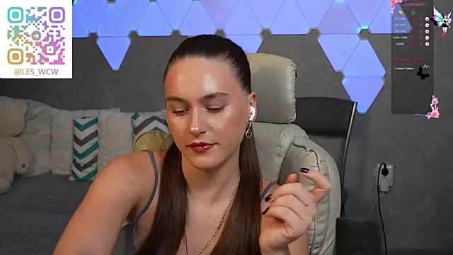 Snapshot of HarleyDeess chatting on January 12, 2026, 8:47 pm HarleyDeess online show from January 12, 2026, 8:47 pm