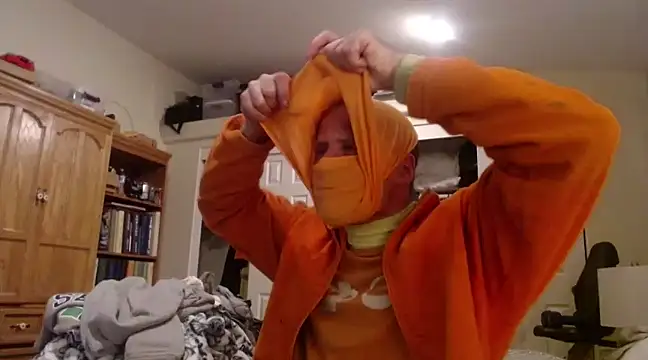 HandsumHungDaddy online show from December 24, 2024, 11:38 am