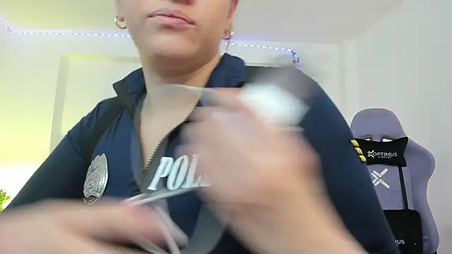 Snapshot of Samanta_roberts1 chatting on October 31, 2025, 11:51 am Samanta roberts1 online show from October 31, 2025, 11:51 am