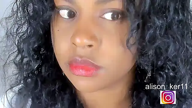 Snapshot of alison-ker3 chatting on December 20, 2025, 10:40 am alison-ker3 online show from December 20, 2025, 10:40 am