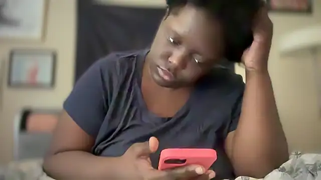 Yagurl  west online show from March 13, 2025, 7:28 pm