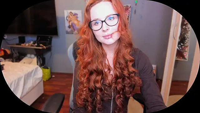 KlementinaBbG online show from March 2, 2025, 8:46 pm