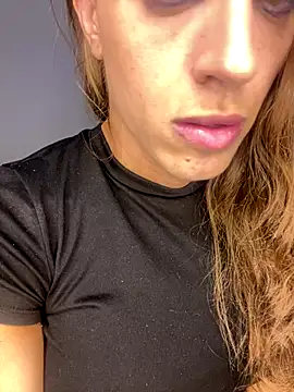 fitcouple1889 online show from October 22, 2025, 11:03 pm