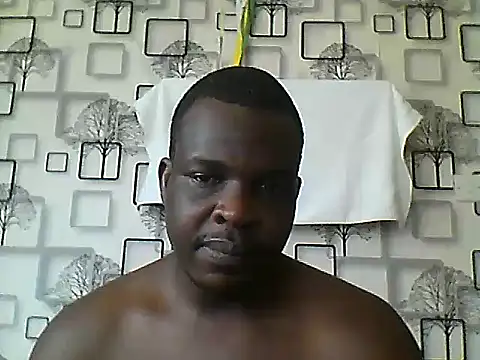 Snapshot of Chumba_001 chatting on October 31, 2025, 7:16 am Chumba 001 online show from October 31, 2025, 7:16 am