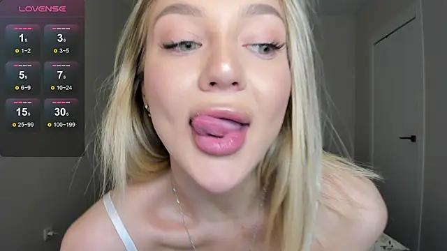 Snapshot of sarahphyllis chatting on January 15, 2026, 9:29 pm sarahphyllis online show from January 15, 2026, 9:29 pm