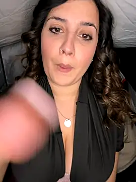 Snapshot of Novababy18 chatting on December 22, 2025, 9:04 pm Novababy18 online show from December 22, 2025, 9:04 pm