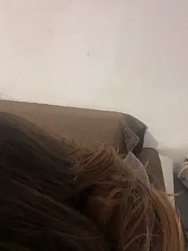 Snapshot of Novababy18 chatting on February 21, 2025, 10:37 pm Novababy18 online show from February 21, 2025, 10:37 pm